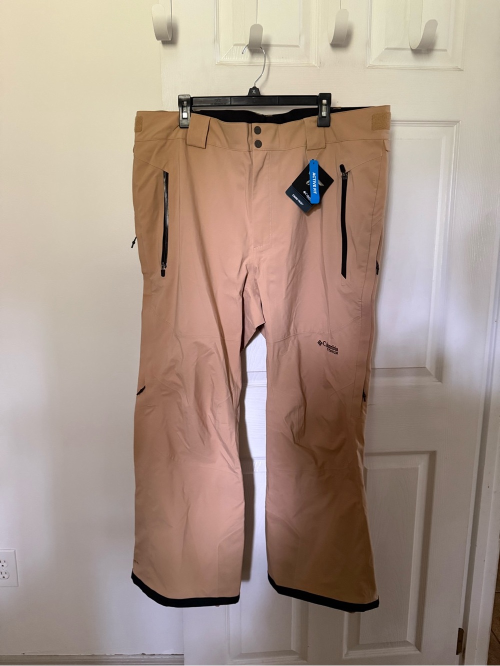 NWT Columbia Platinum Peak™ Il 3L Pants Men’s Size XL Beige